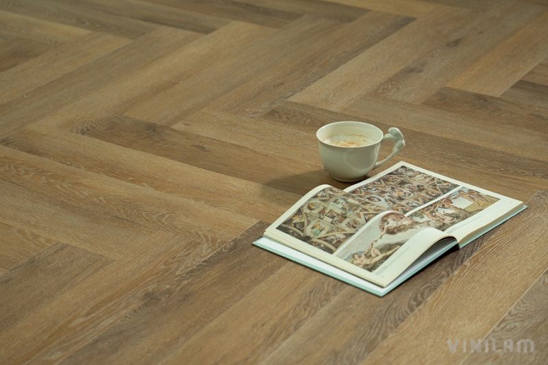 Кварцвиниловая плитка Vinilam PARQUET Herringbone 6,5 mm Классический Паркет IS11166