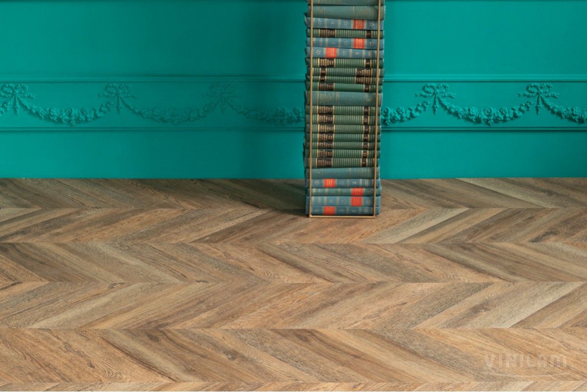 Кварцвиниловая плитка Vinilam PARQUET CHEVRON 8,5 mm RI153610CL4 Шеврон Нормандия