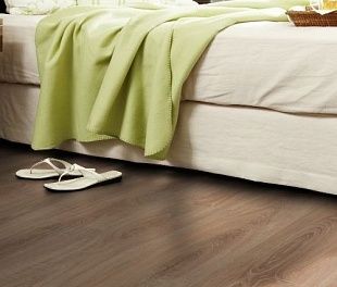 Ламинат Kaindl Classic Touch 8-32 Стандарт Дуб Росарно 37526 AV