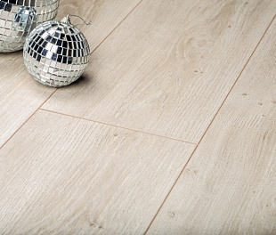 Ламинат Krono Swiss (Kronopol) Aurum Symfonia Aqua Zero D4526 Largo Oak (Дуб Ларго)