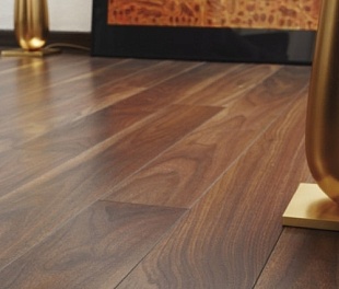 Ламинат Kaindl Natural Touch 10-32 УЗКАЯ Орех Ньюпорт 37658 SN