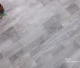 Кварцвиниловая плитка SPC Betta Studio S202 Дуб Затертый Серый