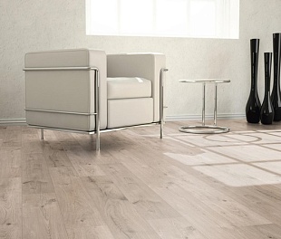 Ламинат Kaindl Classic Touch 8-32 ШИРОКАЯ Дуб CHILLWOND K2144 EG