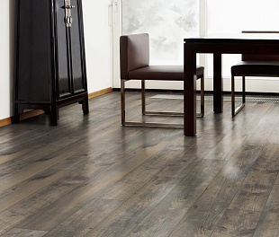 Ламинат Kaindl Classic Touch 8-32 ПРЕМИУМ Сосна Бланда К4427 VS