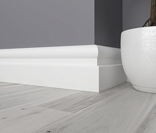 Плинтус Ultrawood Base 010