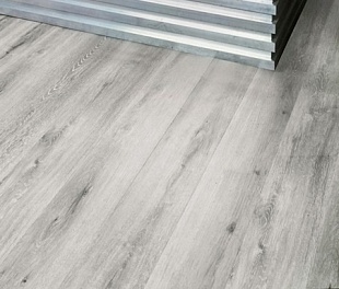 Кварцвиниловая плитка KDF Natural Wood LVT KW6154