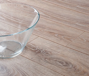 Ламинат Krono Swiss (Kronopol) Gusto Aurum Дуб Хабанеро D 4523