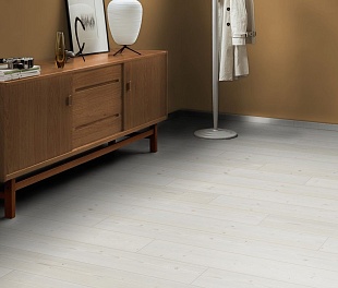 Ламинат Kaindl Classic Touch 8-32 Стандарт Ель Выбеленная К4416 AT