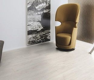 Ламинат Kaindl Classic Touch 8-32 Стандарт Дуб BROOKLYN 38461 AT