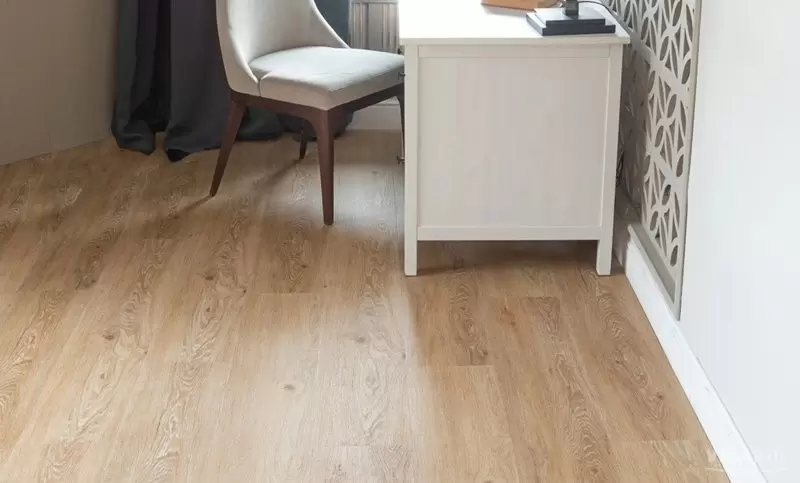 Кварцвиниловая плитка Vinilam Cork Premium 8 mm 33777 Дуб Ронда