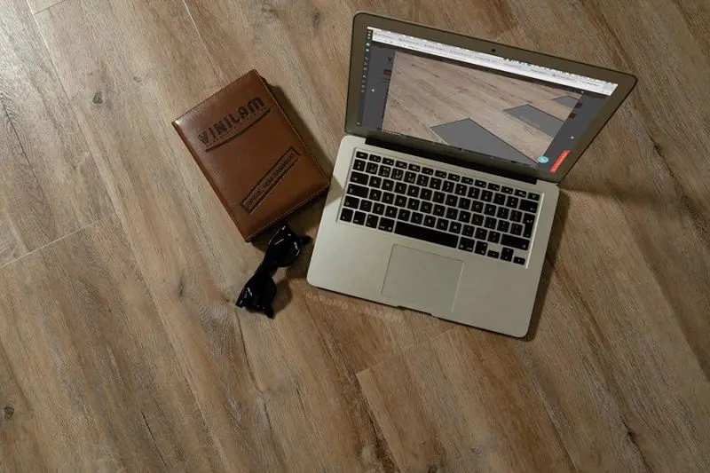 Кварцвиниловая плитка Vinilam Ceramo Click 8895-EIR Дуб Биль