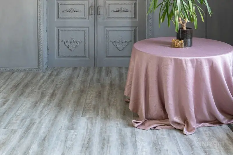 Кварцвиниловая плитка Vinilam Click 3,7 мм 511001 Дуб Байер