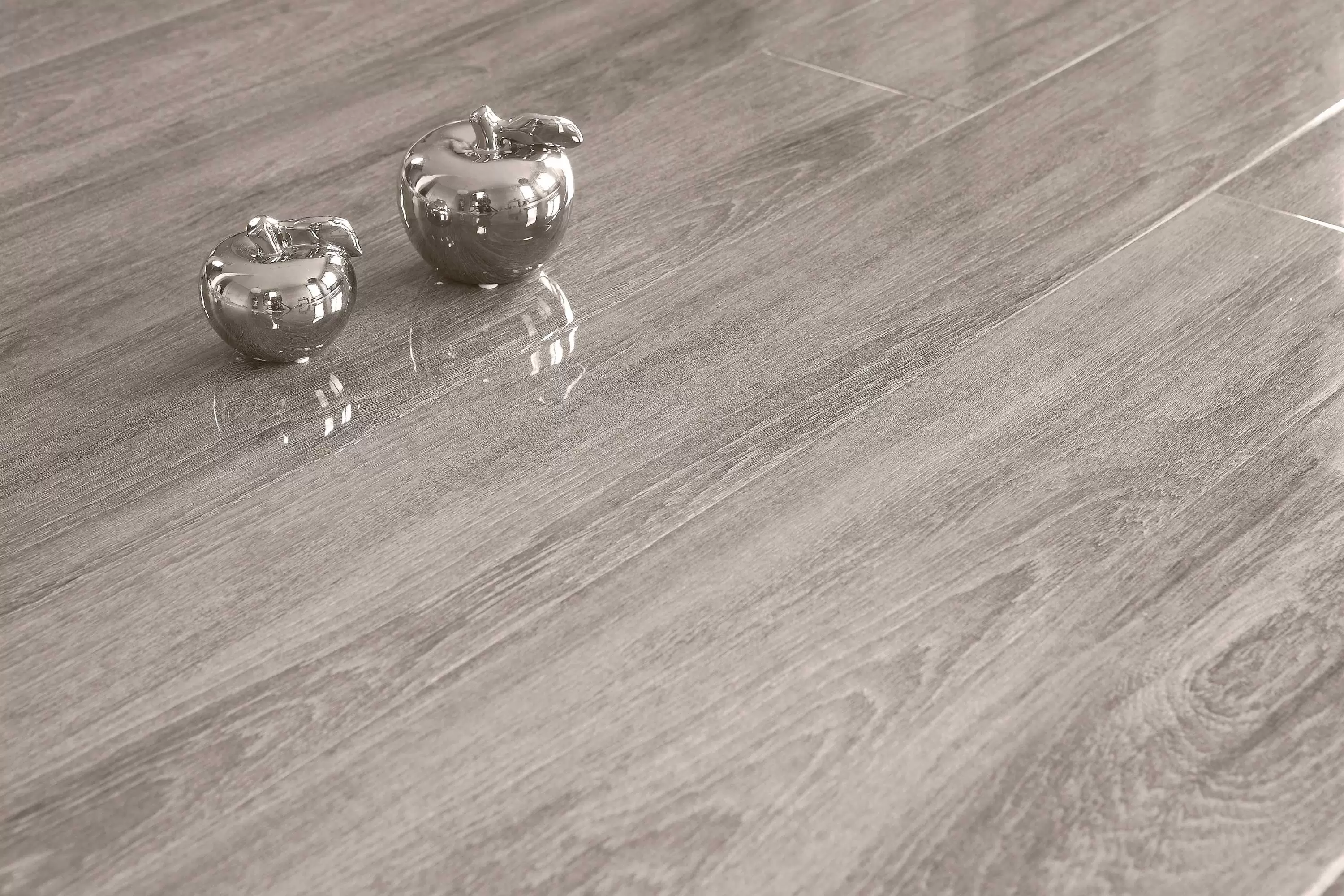 Ламинат Decormatch Magic Lack ML-18