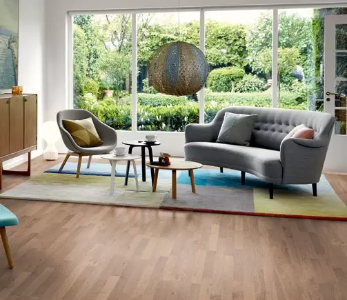 Ламинат Pergo Public Extreme Classic Plank Натуральный Дуб, 3-Х Полосный L0101-01785