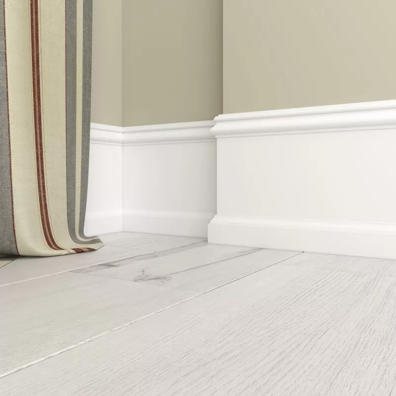 Плинтус Ultrawood Base 5800