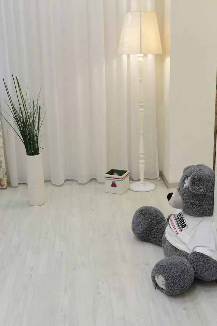 Кварцвиниловая плитка Decoria Click Дуб Морэ DW 1321