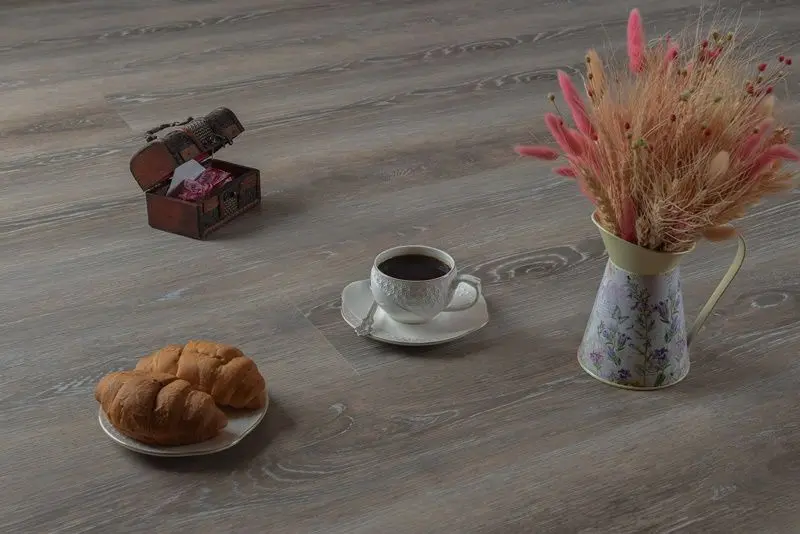 Кварцвиниловая плитка LimeStone Oak Basalt (Дуб Базальтовый)