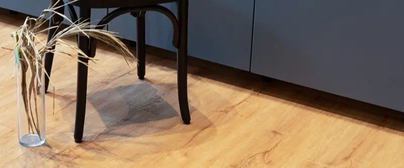 Кварцвиниловая плитка Vinilam VinilPol SPC click 7896-EIR Дуб Флоренция (2,225)