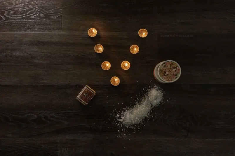 Кварцвиниловая плитка Vinilam УЦЕНКА №2 8890-EIR Дуб Лугано (2,74)