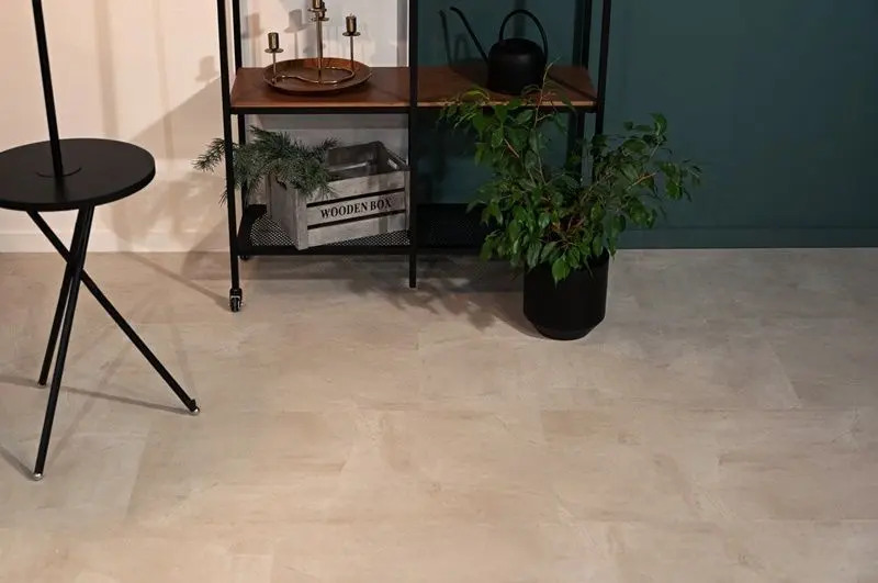 Кварцвиниловая плитка Vinilam Ceramo Glue 71615 Бетон Белый