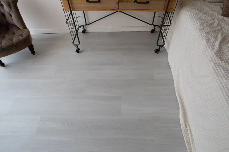 Кварцвиниловая плитка Vinilam VinilPol SPC click 8855 -EIR Дуб Равенна (2,225)